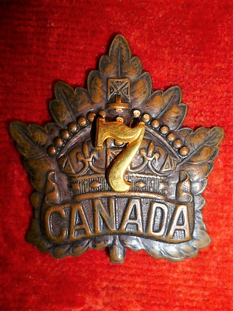 7th Battalion (British Columbia) Interim Officer's Cap Badge  